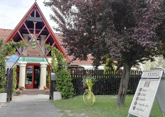 Juniperus Park קצ'קמט